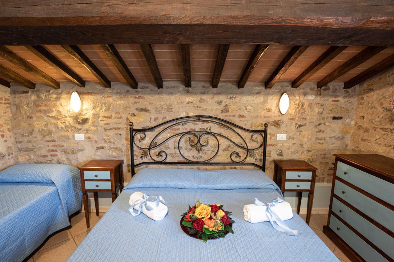 קאסטיגליונה דל לאגו Country House Podere Lacaioli מראה חיצוני תמונה